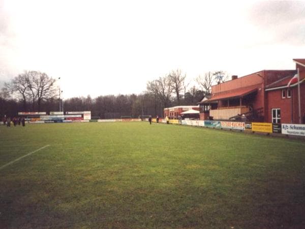 Dr. Curd-Waßmund-Sportplatz main image