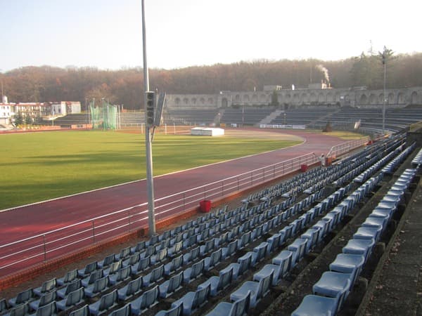 Stadion SOSiR main image