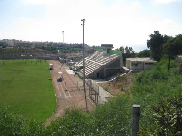 Koinotiko Stadio Chlorakas main image