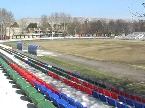 Yaşar Məmmədzadə adına şəhər stadionu main image