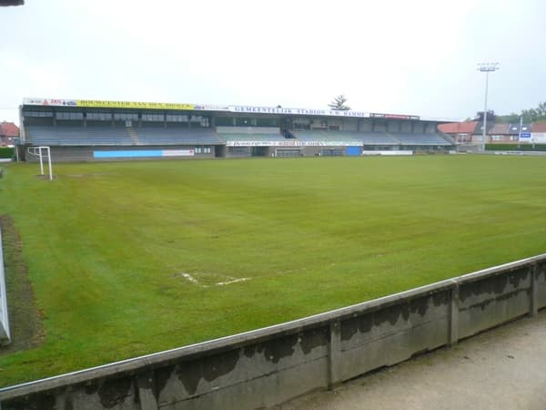 Gemeentelijk Stadion Vigor Wuitens Hamme main image