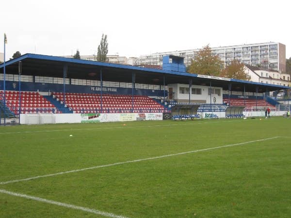 Stadion Na Pecích main image