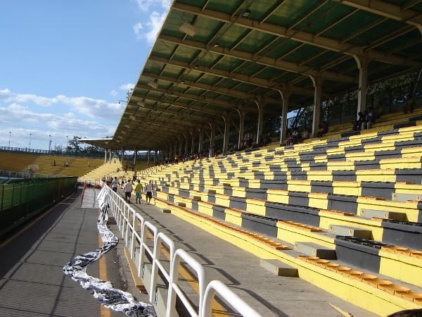Estádio Municipal General Raulino de Oliveira main image