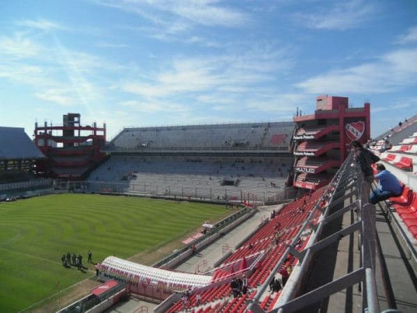 Estadio Libertadores de América main image