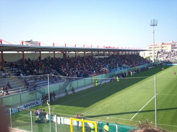 Stadio Ezio Scida main image